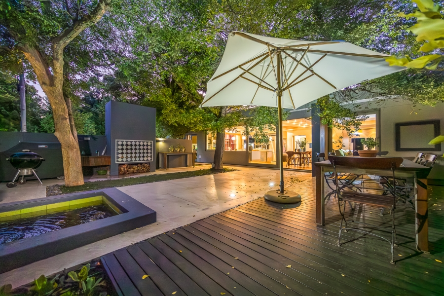 5 Bedroom Property for Sale in Valmary Park Western Cape